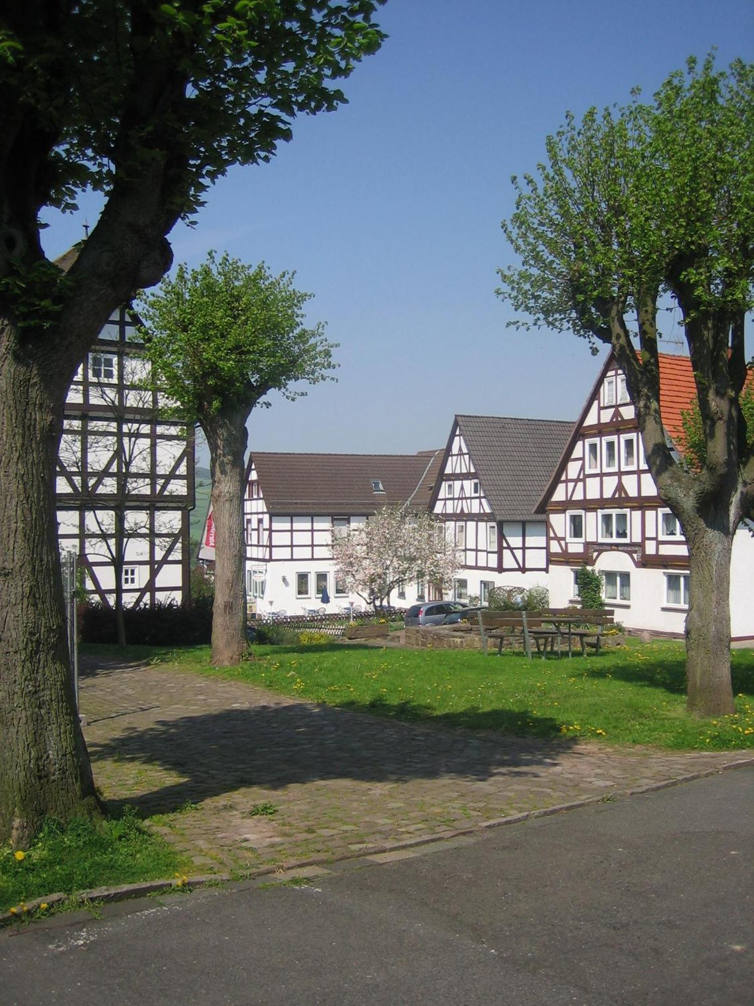 Hotel & Restaurant - Gasthaus Brandner 트렌델부르크 외부 사진